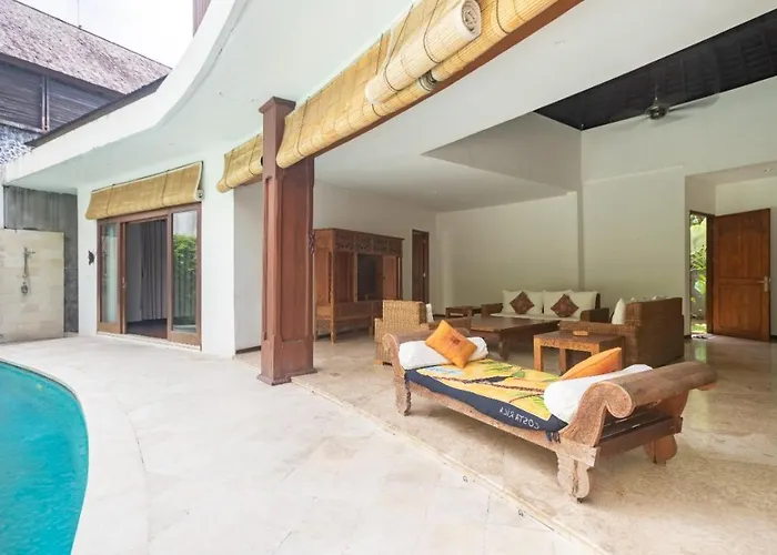 The Jovilla Villa *